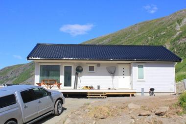 /pictures/Visit/BO/Visit_aarvikssand_cabin (18).jpg